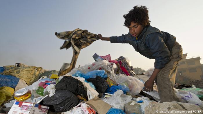 Śmieci wymykają się spod kontroli – ostrzega Bank Światowy